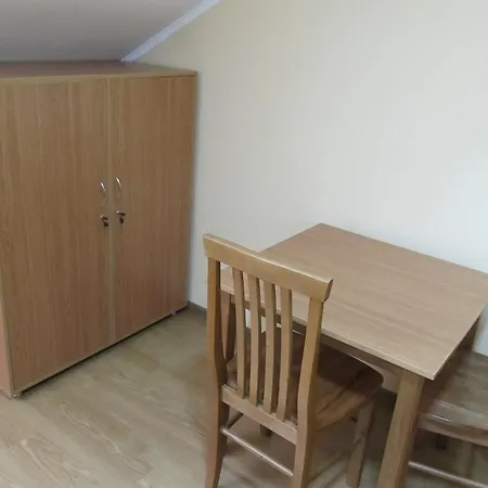 Na Pidgradskiy Hostel