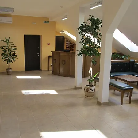 Na Pidgradskiy Hostel *